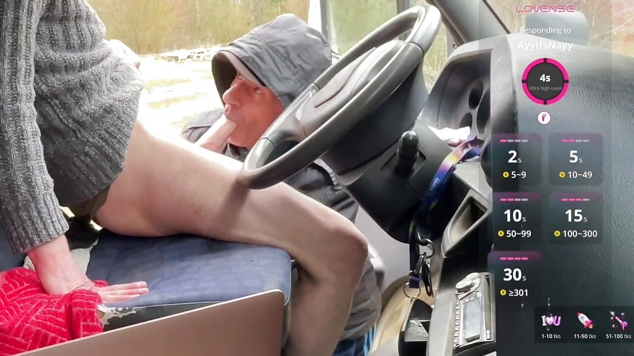 Kamyonumdaki dinlenme alanı azdırıyor - spontane karşılaşma