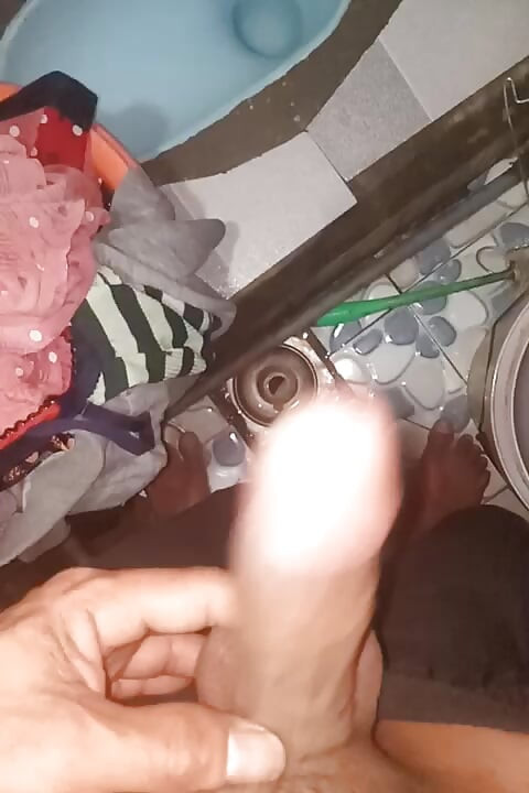 Left masturbation