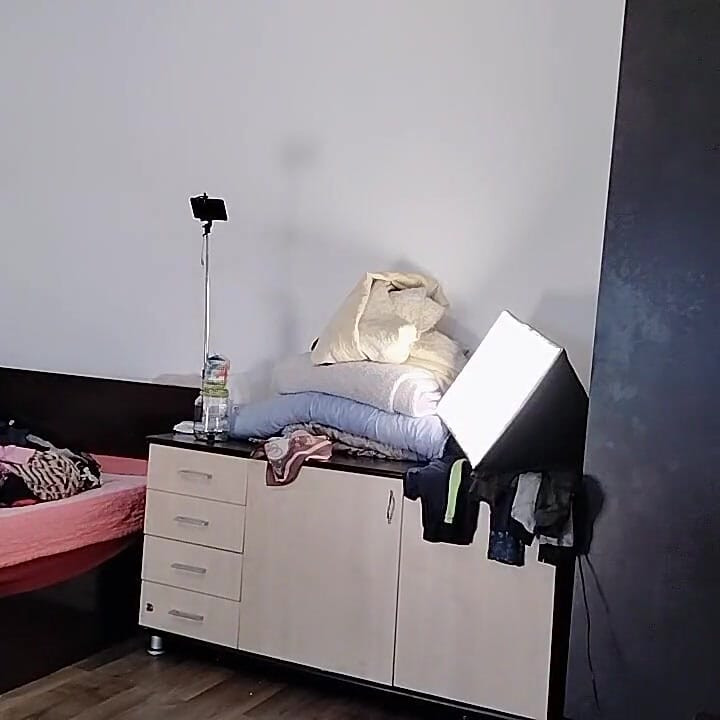 Amateur Wife Enjoys Trying on Clothes and Cutting Them