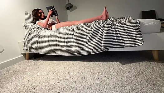 Karım onu aldatmayayım diye bana bir seks bebeği verdi.