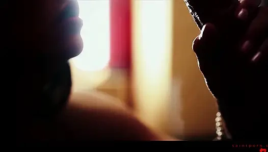Megan Coxxe ve Holly D kauçuğun zevklerini yaşıyor