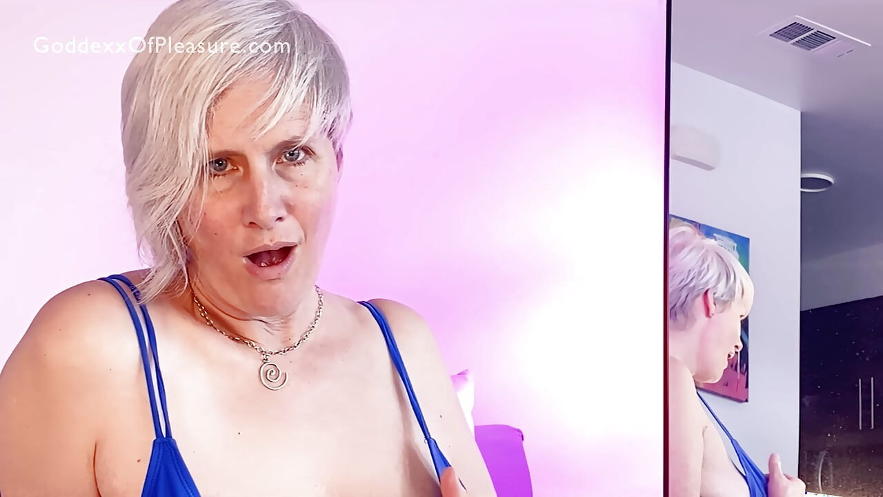 Helping Mommy Pick Out The Best Bra While She Tells Me How To Touch Myself & Cum JOI CEI