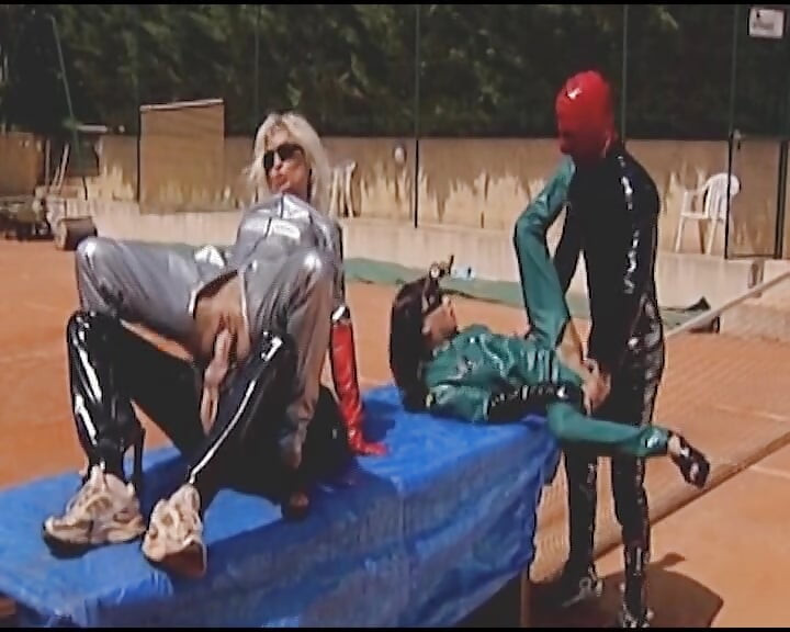 Latex German bitches assfucked and fisted in the foursome on the tennis court