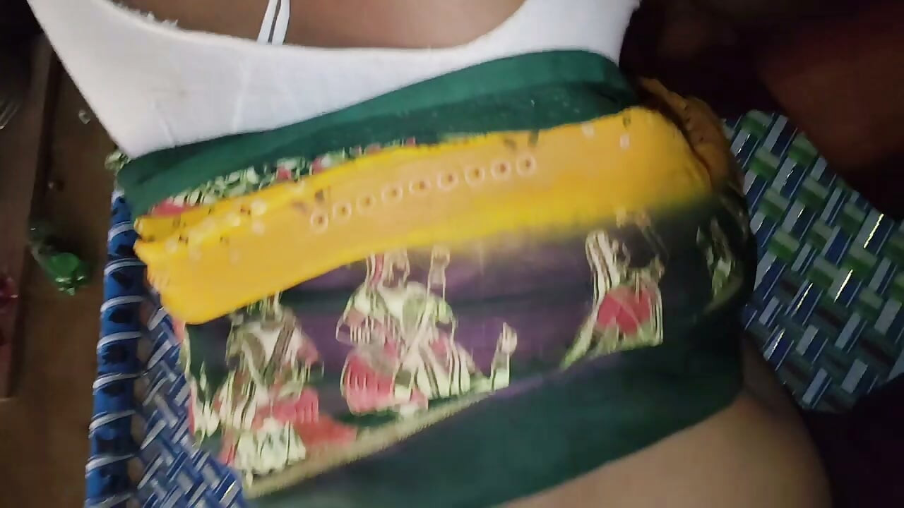 Indian Cute Desi girl (18+) with natural Big Booms Ass looking part 1