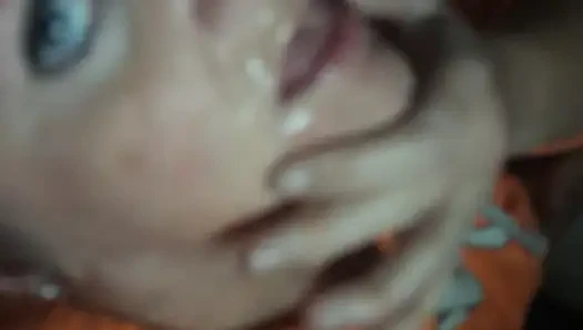 Iowa cumslut sucking strangers off at porn store