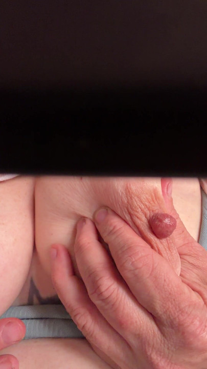 Titten kneen