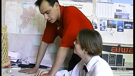 Ein bachelor wird von ihrem mathelehrer gesprengt