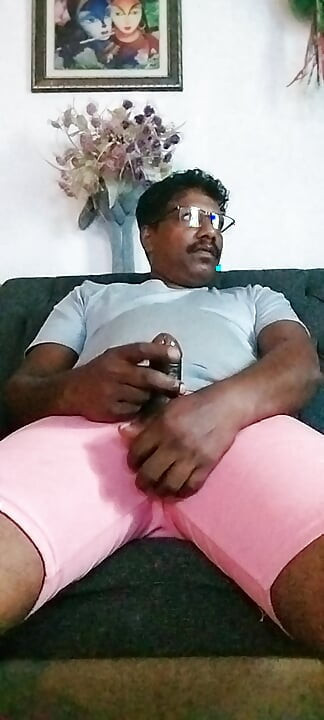 أريكة الرجيج