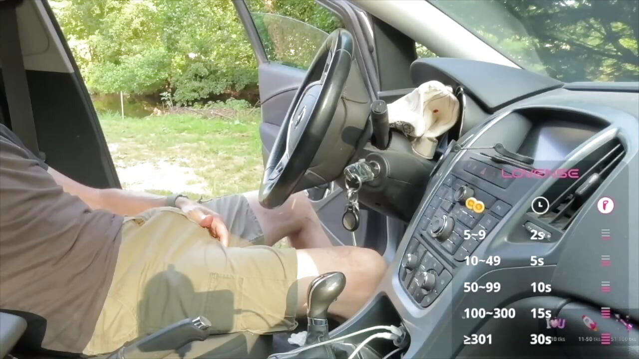 Spontánní setkání se mění v něco opravdu horkého