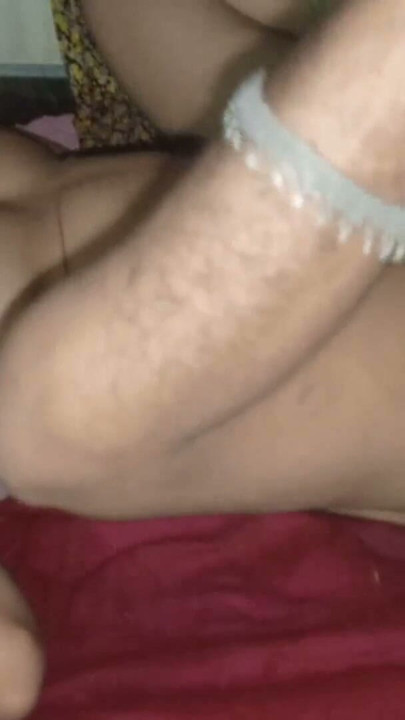desi bhabhi ne squirt se devar ko nehla diya chudai ke waqt Hindi HD video sex | Clip 1