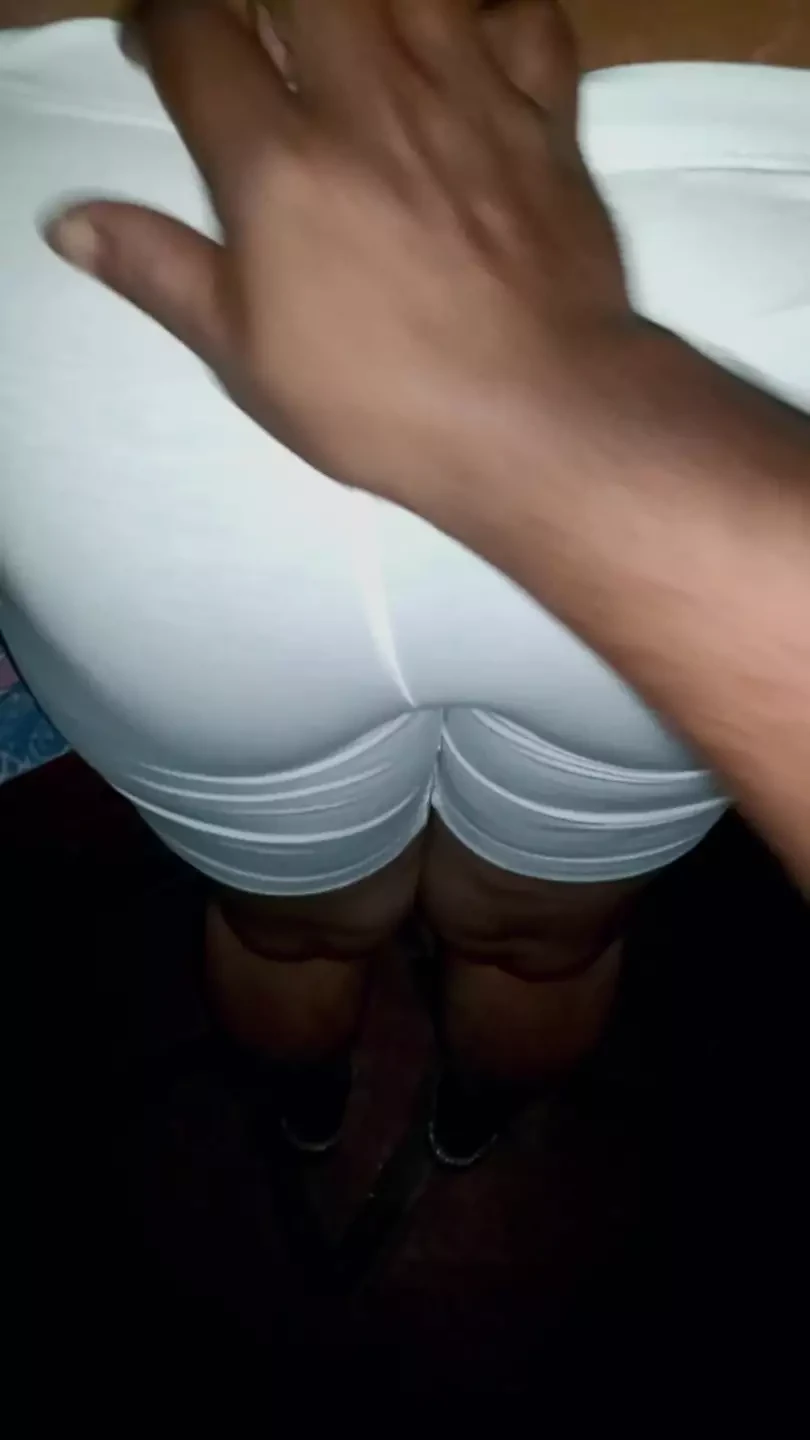 share My wife with a closed friend