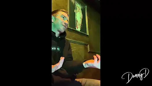 Cocorose Danny'ye vip özel dans ediyor