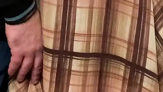 Orang asing kelewat batas, fingering memekku di kereta bawah tanah