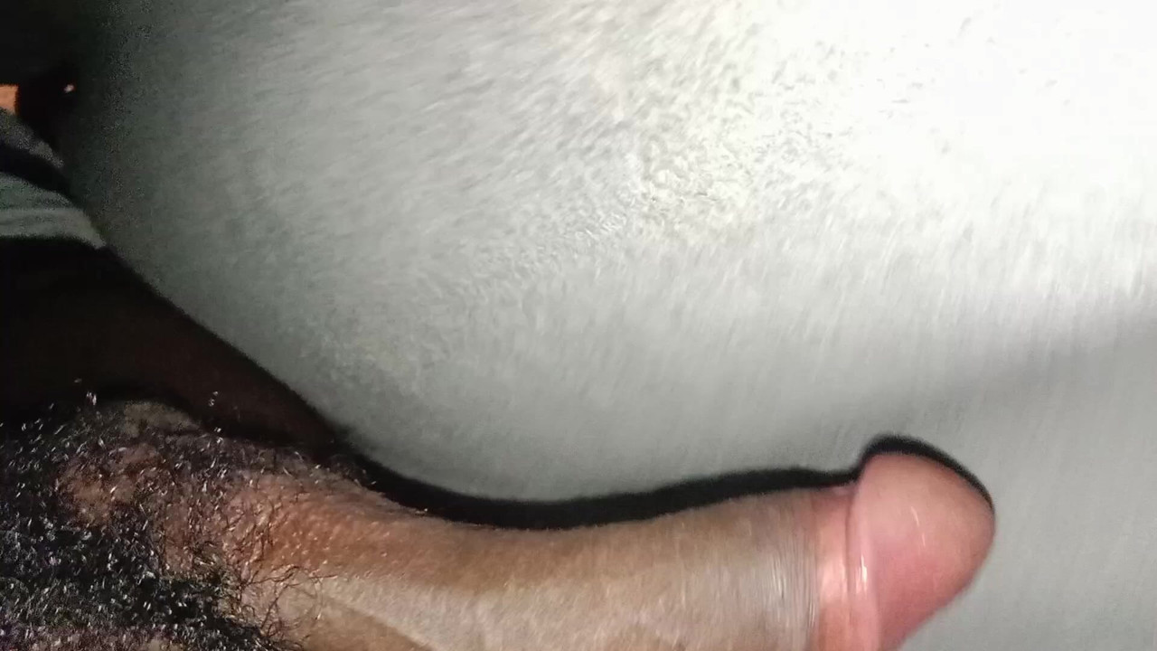 硬雞巴渴望緊窄的小穴