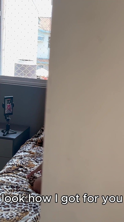 Stepson Caught Stepmon Masturbating on a Videocall