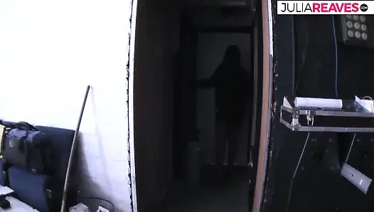 Извращенная студентка всегда очень нуждается в этом