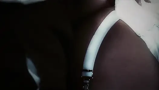 Karlie simon berdandan seperti dia di masa lalu