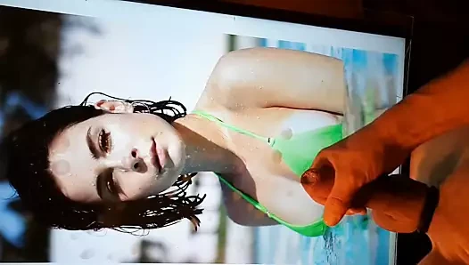 Lena bikini yüz 30.8.21