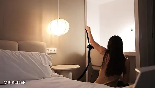 She Cum in the 10th Minute