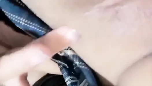 Mantan adik iparku lagi asik ngentot di kamar mandi