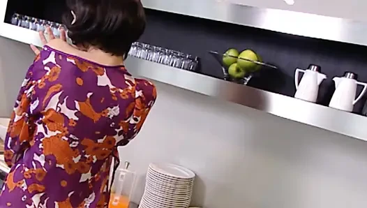 Kamu bisa bilang ini hari yang baik untuk para striptis!
