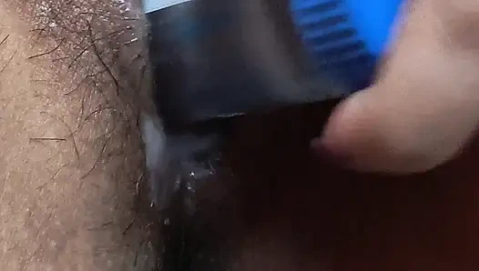 Шоу киски индийской девушки дези Fringer с секс-игрушками