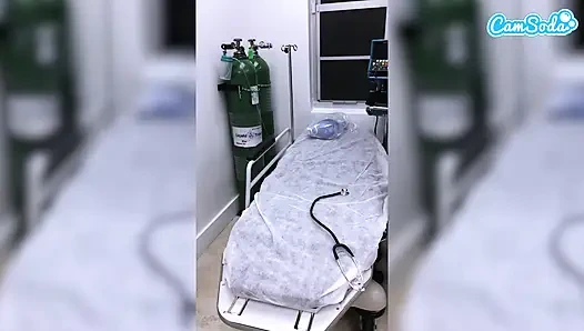 Fitte MILF-krankenschwester Wird Gefeuert, Um Im Krankenhaus Zu Masturbieren
