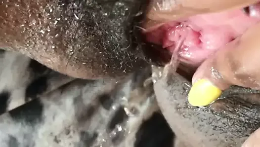 EXTREME CLOSEUP  SQUIRTING