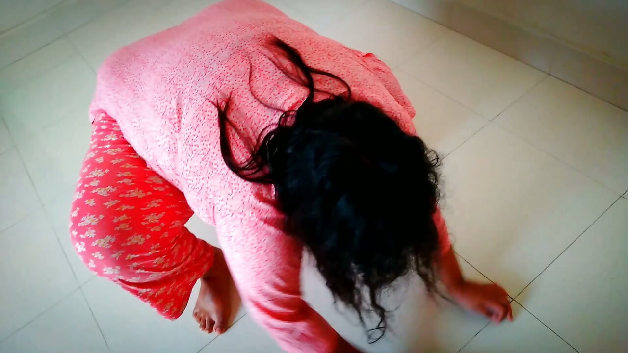 Desi Stepmother in Law Gets Stuck Under Table While Cleaning Dining Room. When Son in Law Fucked Hard & Cum Behind - BBW Big Ass