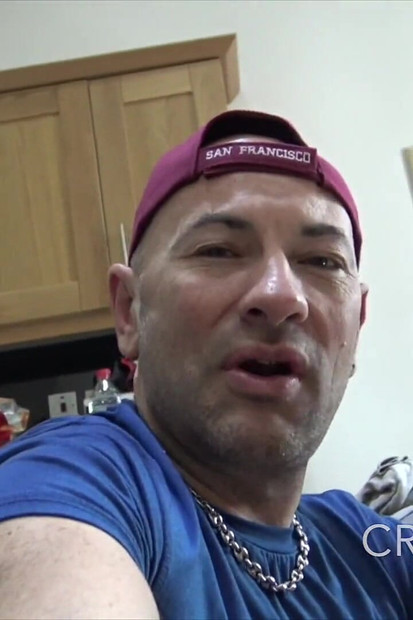 2457 Une salope tellement sexy de Londno se fait baiser sans capote par hétéro