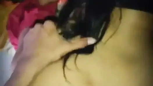 Indisches mädchen geil auf schwanz, aber sie mag doggystyle