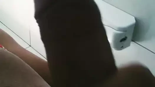 Kızlar, Para Elas.