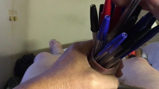 Saturday foreskin - 18 items - pens