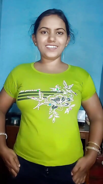 XXX Younger Step Bother Penis Got Hard After Seeing The Beauty of Hot Sister-in-law