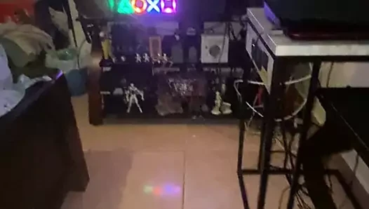Alex boşalma haraç istekleri