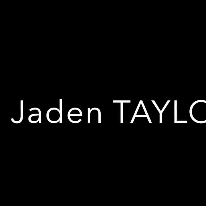 セクシーなJaden Taylor使用生によってBlond TwinkからBelrin