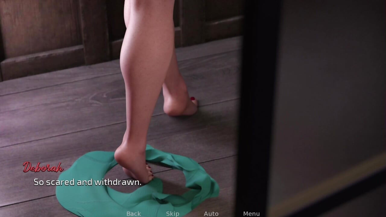 Qboy watch landlady's secrete fun in basement