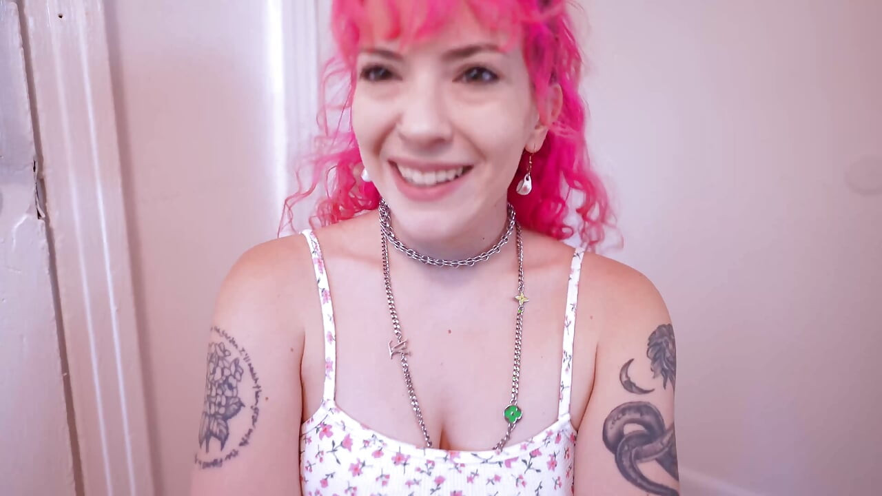 Stepsis Kisses Your Cock
