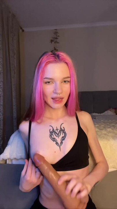 ¿Quieres que no está filtrado? OnlyFans enlace en el perfil