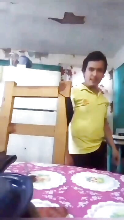 Jesus em boxeador tocando seu pênis compilação # 4