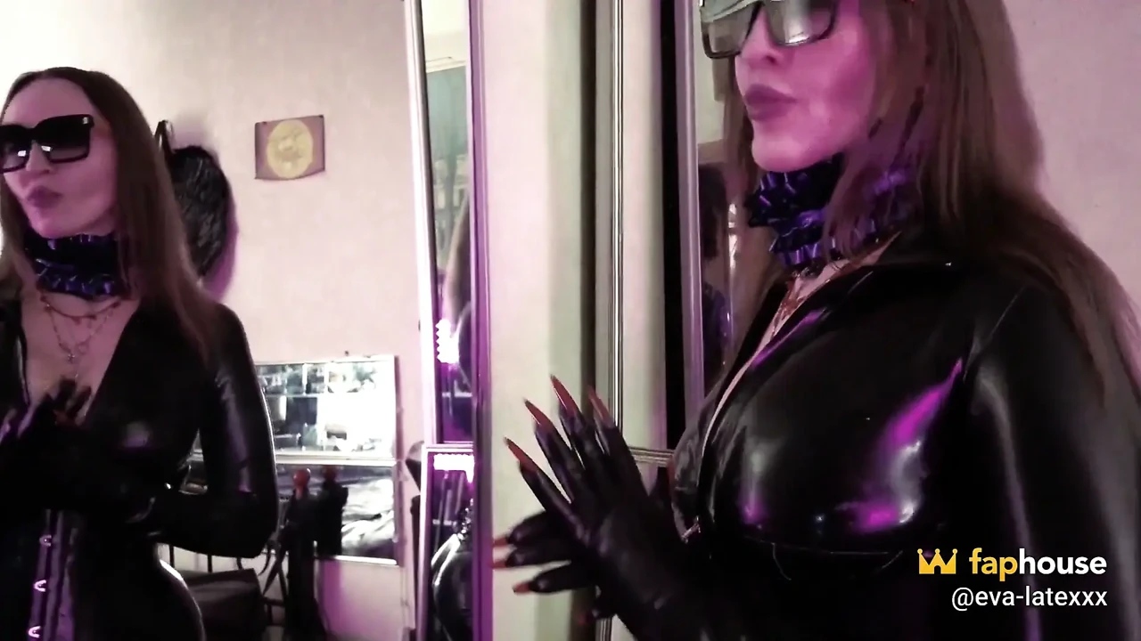Femdom Facestting Eva Latex Fetish Mistress Footjob BDSM Pvc Slave High Heels Boots