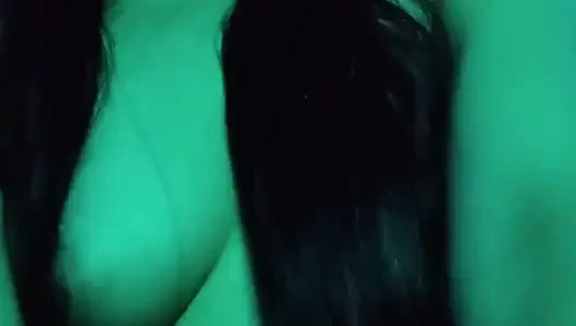 Buka, tonton, dan ceritakan apa yang kamu pikirkan