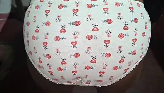 Vollbusige asiatische milf, super heißes video