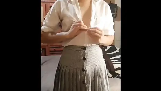 Mexican girlfriend eats a delicious cock