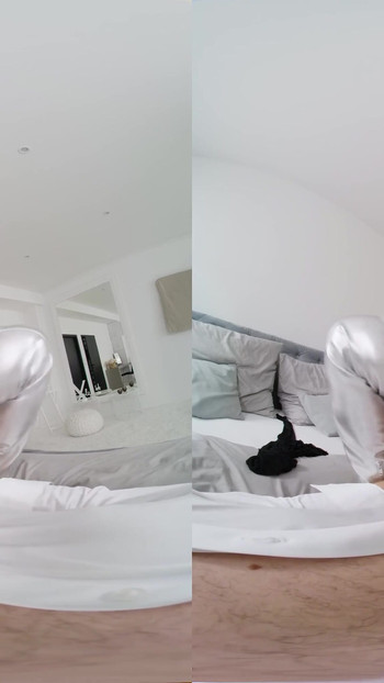 Ikonický okamžik z "Překvapivé creampie s análním kolíkem - virtuální skutečné porno"