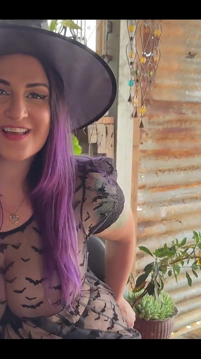 万圣节待遇单人潮吹拼写绑定