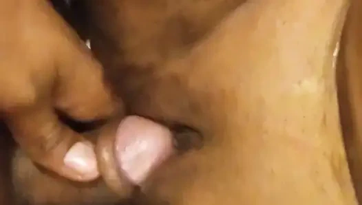 Bir komşus un karısıyla seks