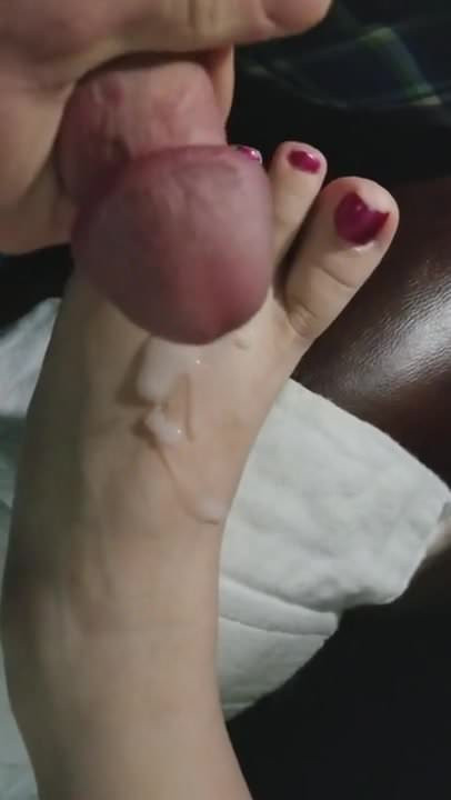 Wife foot cumshot