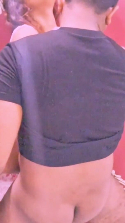 Couple indien maison, sexe hardcore debout | Clip 1