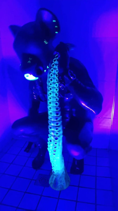 Full Rubber Shower Session